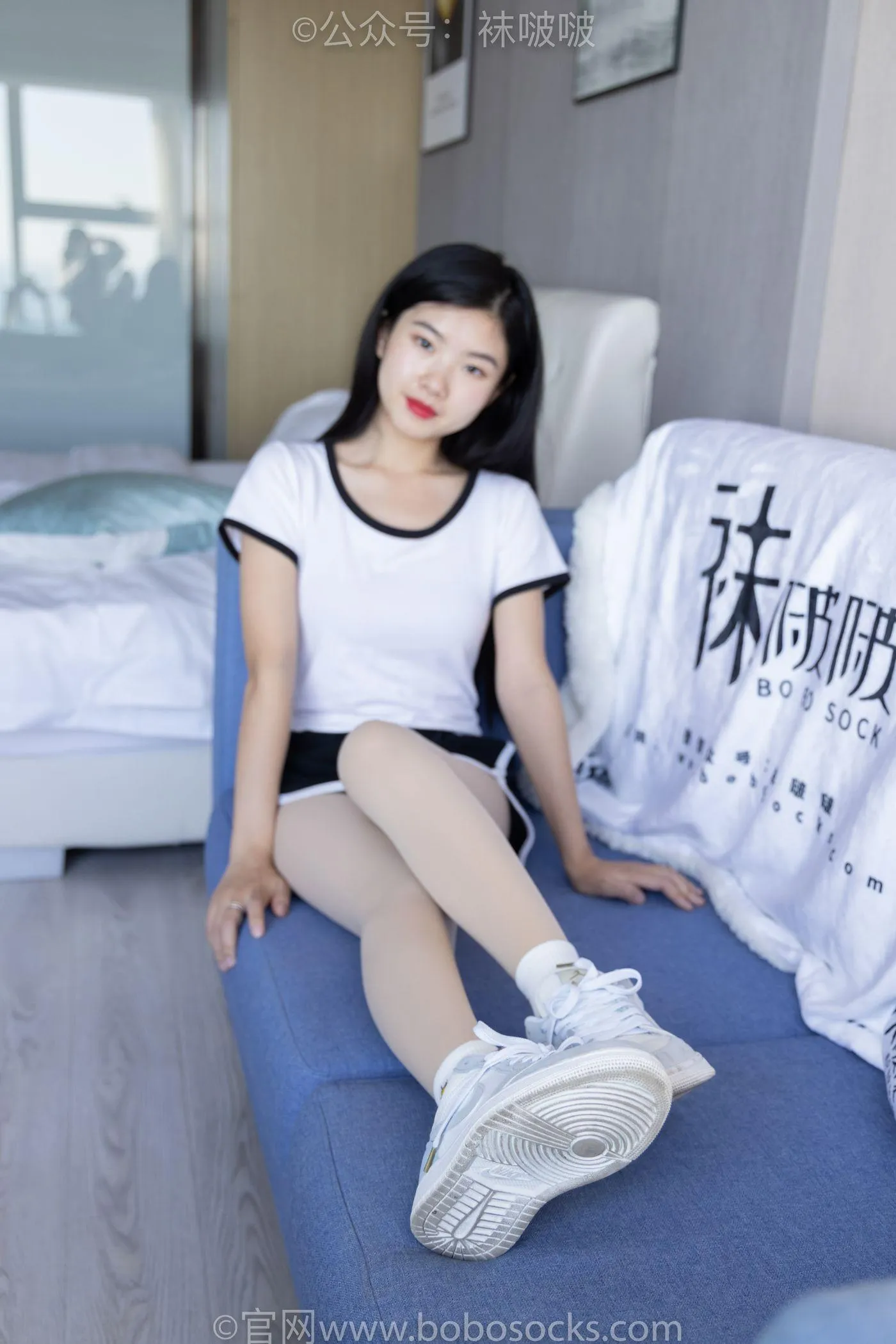 [BoBoSocks袜啵啵]NO.031 小奶熊-AJ板鞋、白棉袜、厚肉丝 [149P]插图9
